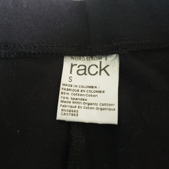 Nordstrom rack biker shorts never worn - Picture 2 of 2